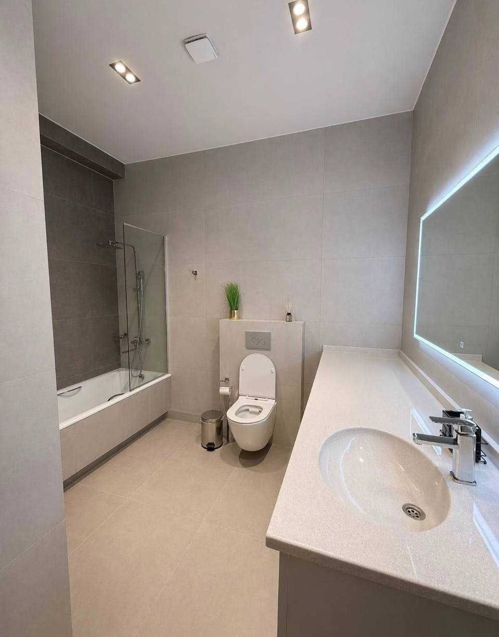 3-room apartment in the Kazakhstan Residential Complex