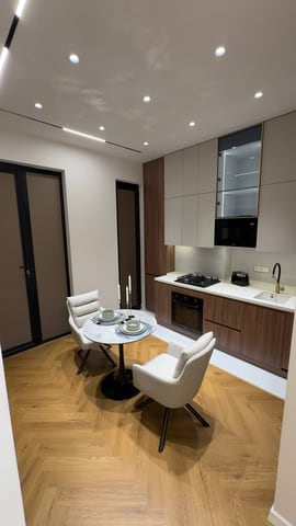 Продаётся 1-комнатная квартира, перепланированная в 2-комнатную, в ЖК «Parkwood»