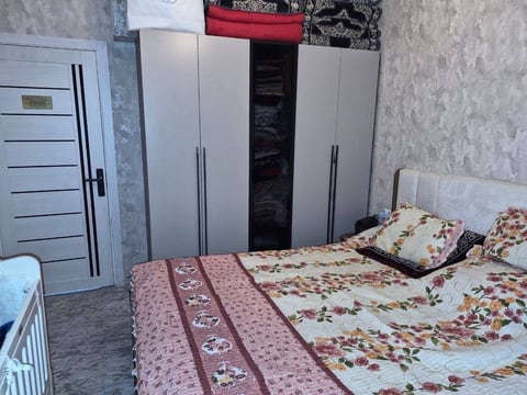 4-комнатная квартира, массив Ахмад Югнакий