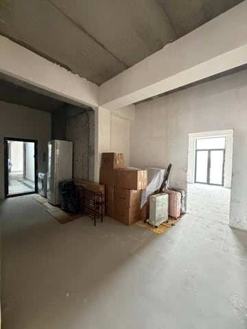 Spacious Apartment in Aviasozlar Plaza residential complex