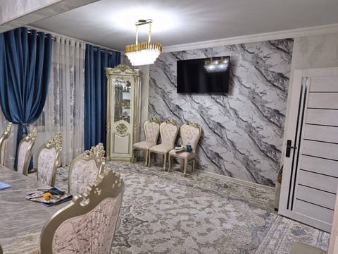 4-комнатная квартира, массив Ахмад Югнакий