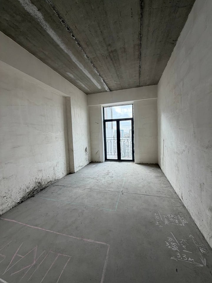 Spacious Apartment in Aviasozlar Plaza residential complex