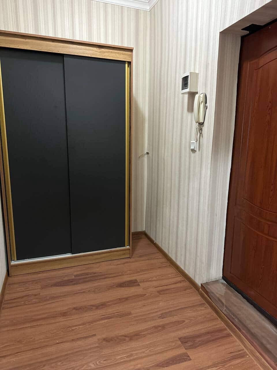 3-room apartment Nukusskaya St.