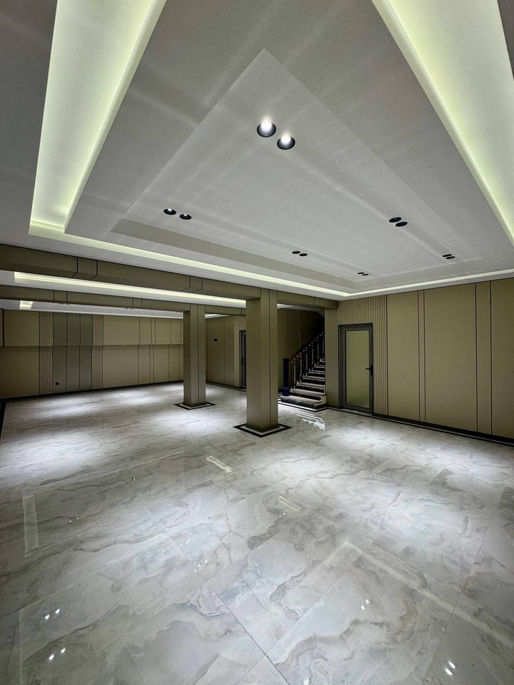 Mansion with pool in prestigious Tsiolkovsky district — for comfortable and status living