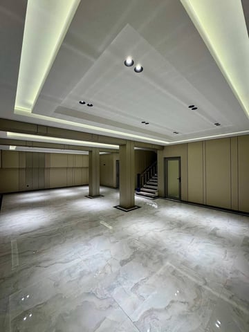 Mansion with pool in prestigious Tsiolkovsky district — for comfortable and status living
