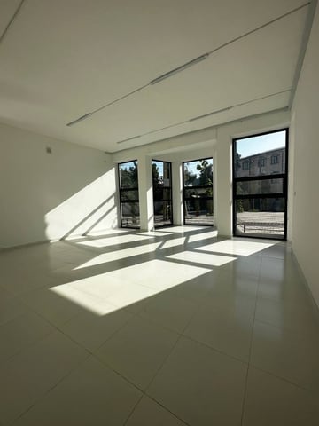 Commercial property — Standalone buildings