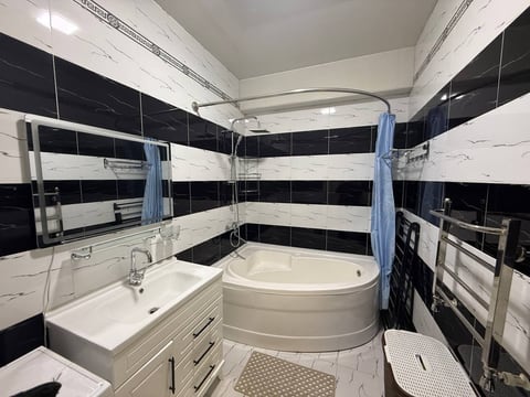 3-room apartment for sale in Parkentskiy
