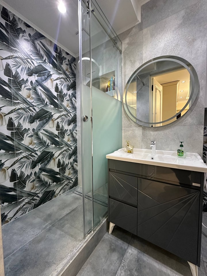 New-build 3-room apartment in Nikitina Residence
