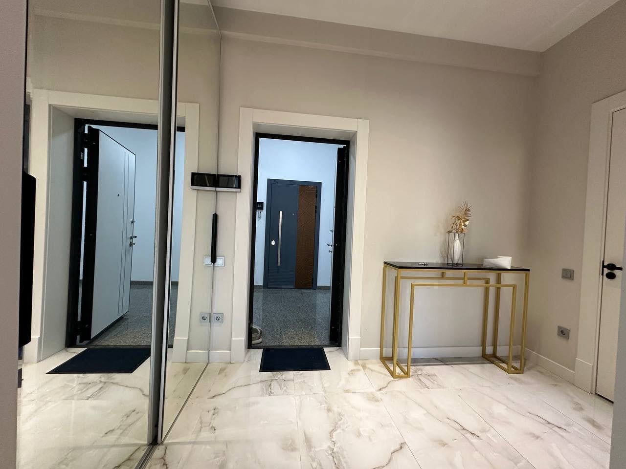 Tiara residence turar-joy majmuasida 1 xonali kvartira