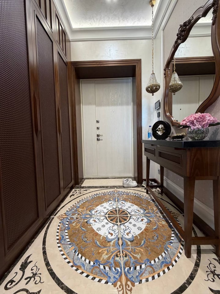 Luxurious apartment in the "Infinity" residential complex