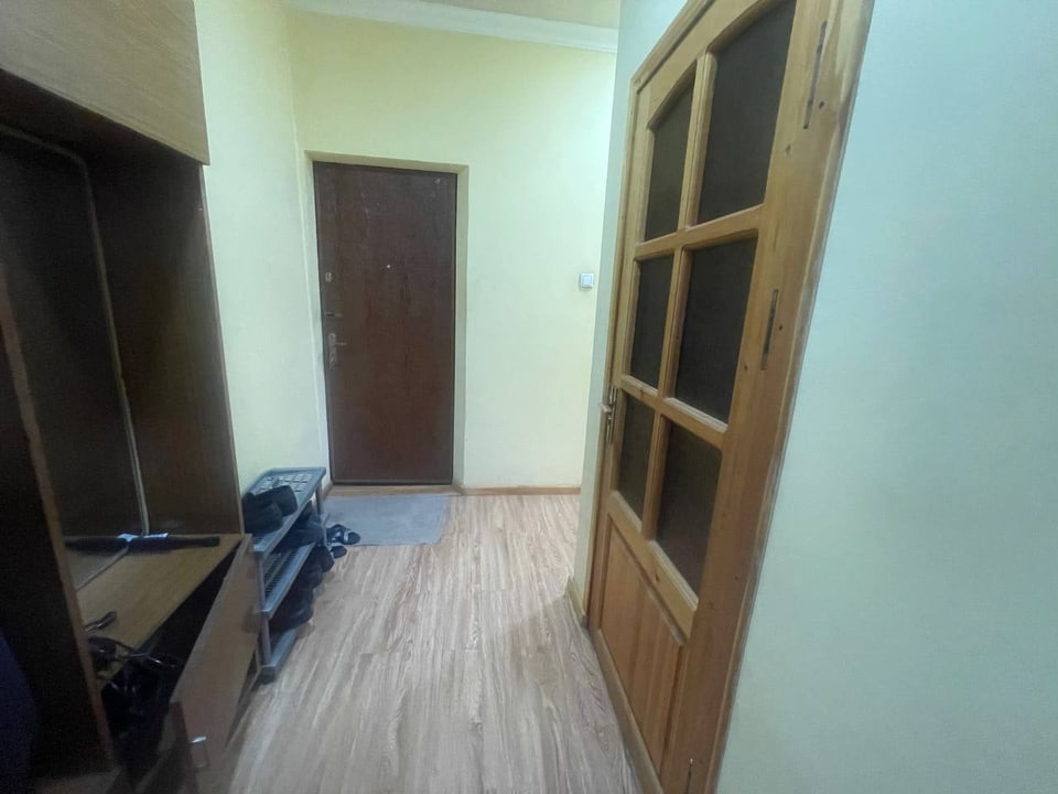 1-room apartment converted to 2 rooms in Karakamysh 2/1