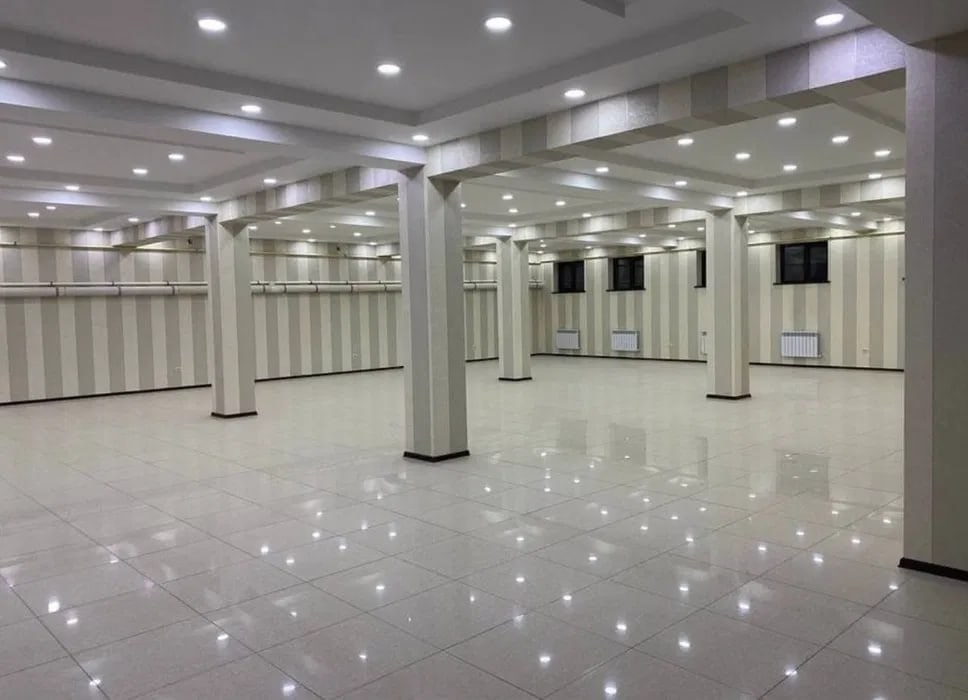 На Паркенском продаётся отдельно стоящее коммерческое здание