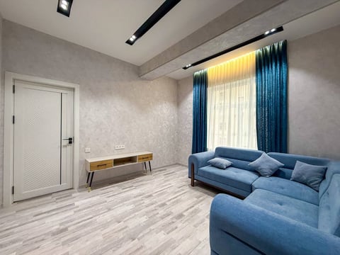 Apartment in a new building, Poytaxt residential complex on Makhtumkuli
