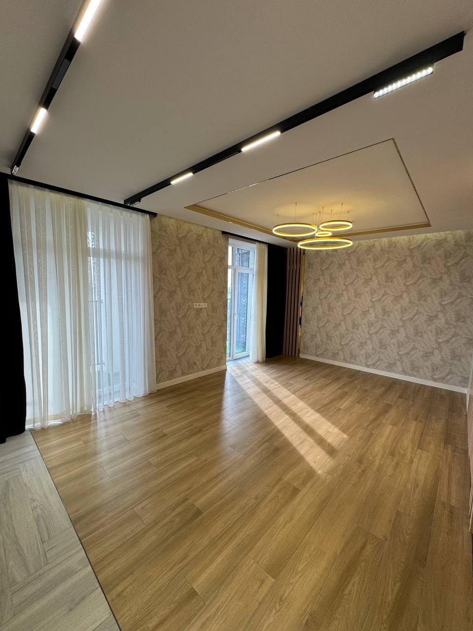 Apartment with European-style renovation in the NRG Mirzo Ulugbek residential complex