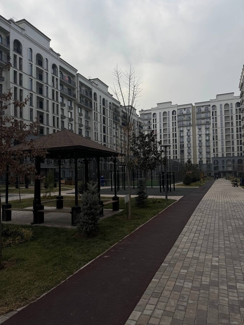Apartment with European-style renovation in the NRG Mirzo Ulugbek residential complex