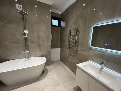 Yangi uy 250 m², 2,2 sotix yer maydoni, Mirzo Ulug'bek tumani
