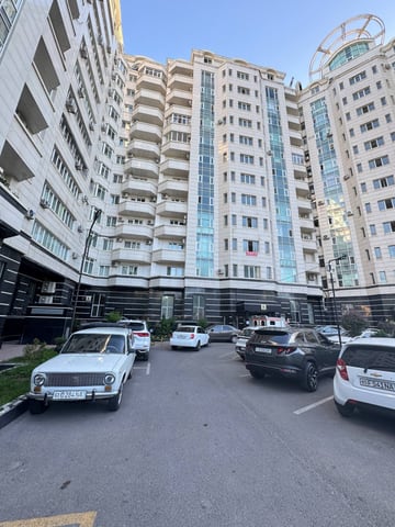 2-room apartment in Megapolis residential complex