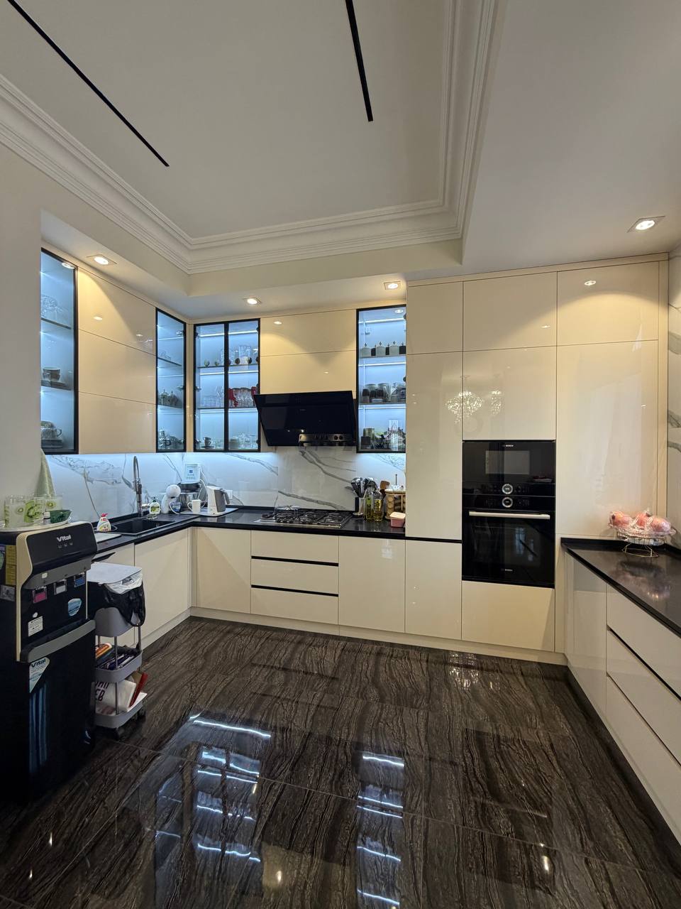 ПРОДАЁТСЯ ПРЕМИАЛЬНАЯ 4-КОМНАТНАЯ КВАРТИРА В ДАРХАНЕ