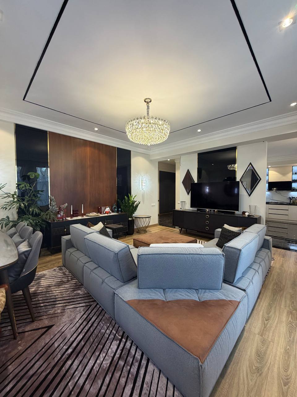 ПРОДАЁТСЯ ПРЕМИАЛЬНАЯ 4-КОМНАТНАЯ КВАРТИРА В ДАРХАНЕ