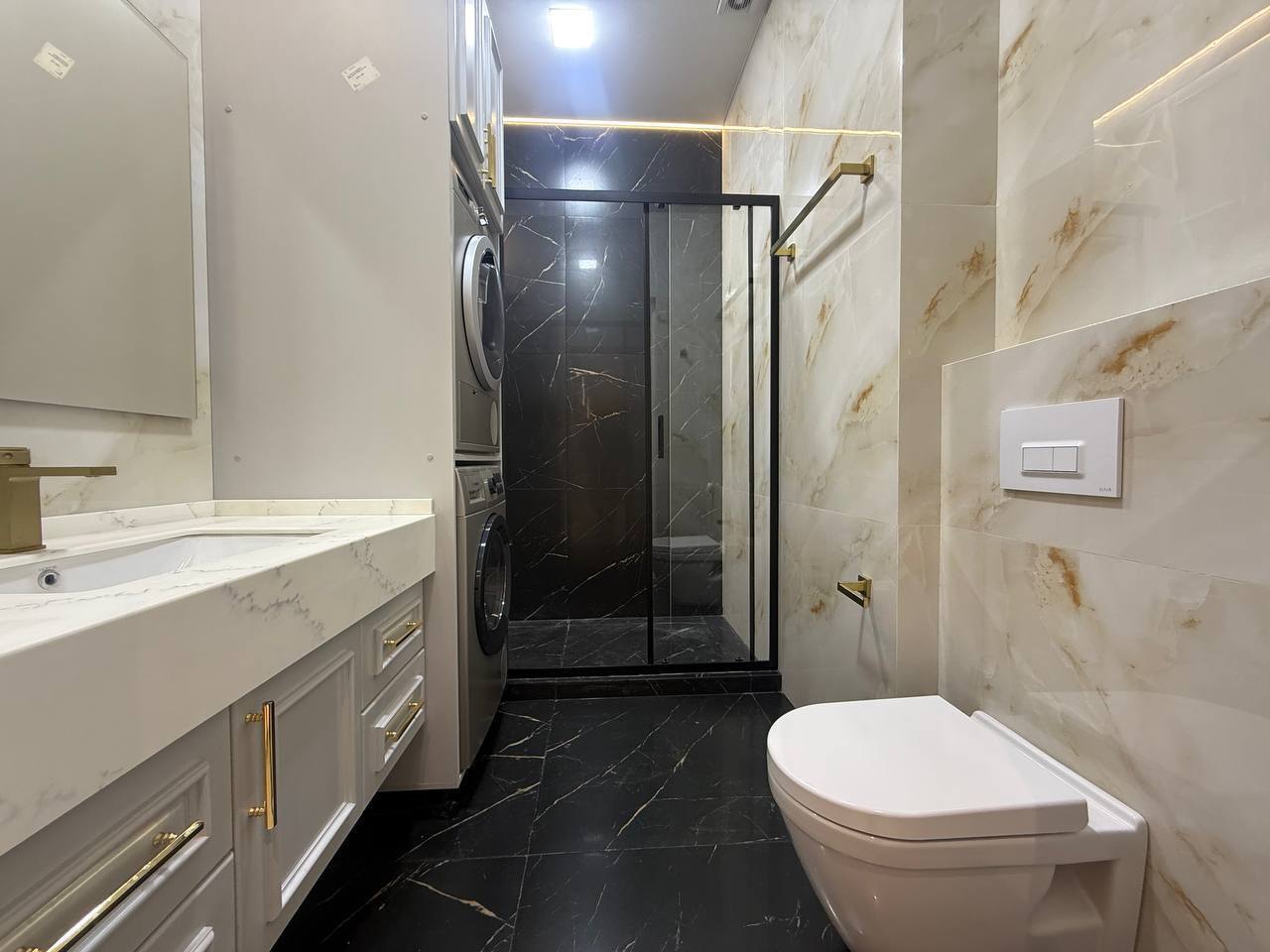 ПРОДАЁТСЯ КВАРТИРА В СОВРЕМЕННОЙ НОВОСТРОЙКЕ