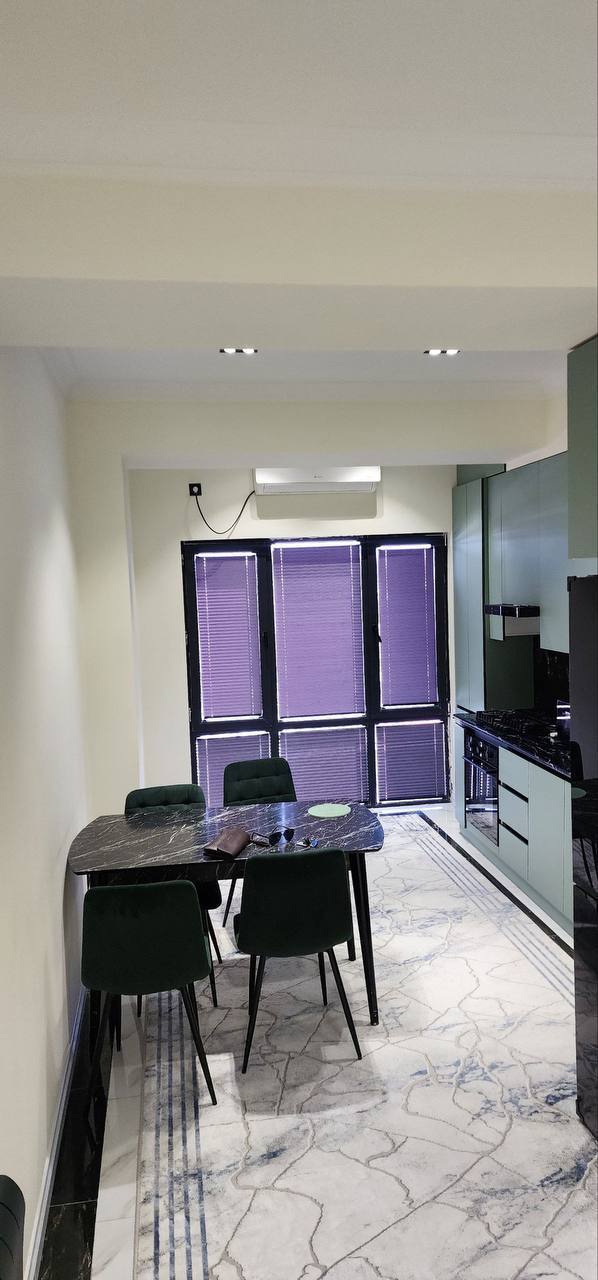 Продаётся 2х квартира в новостройке ЖК Yakkasaroy City Mall