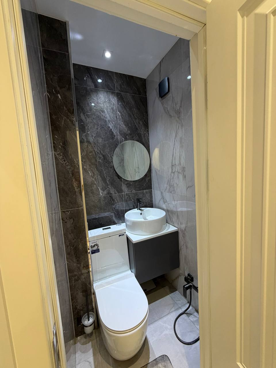 Продается просторная квартира ул. Элбек ряд с Инфинити