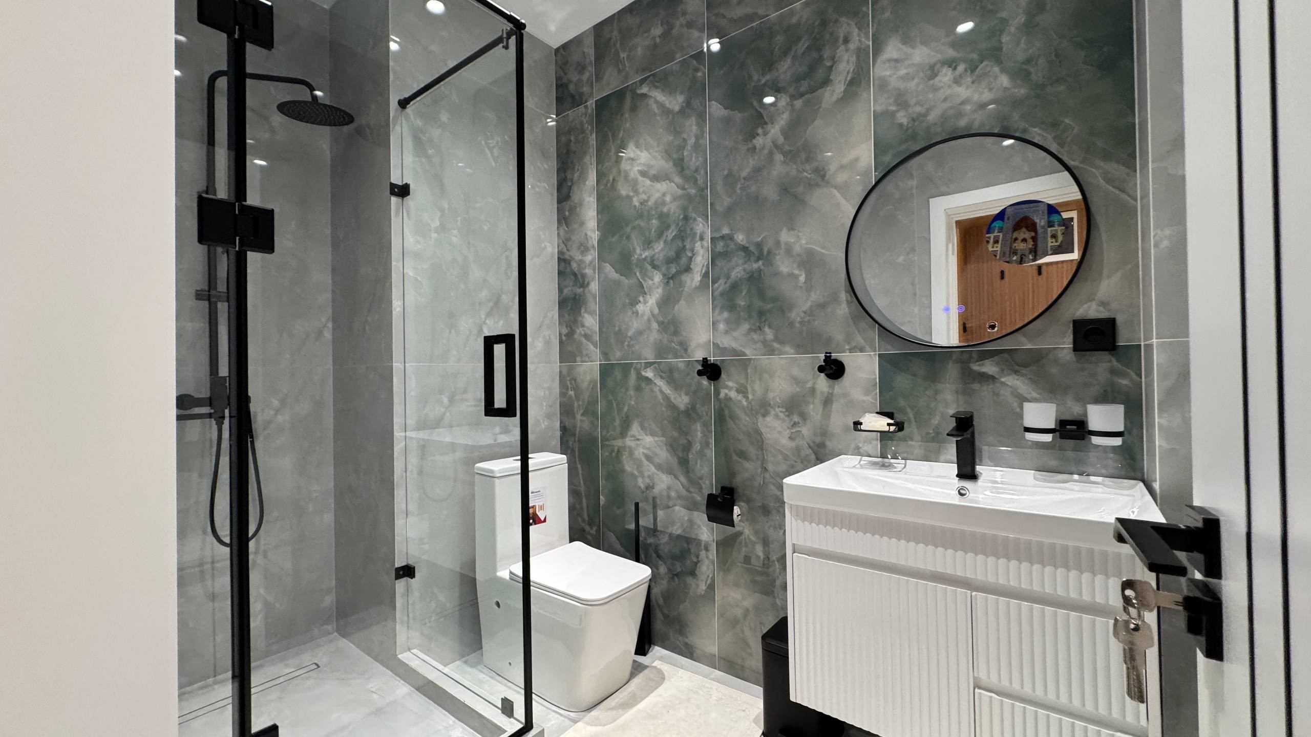 ПРОДАЁТСЯ 1-ая квартира ЖК Vegas Tower