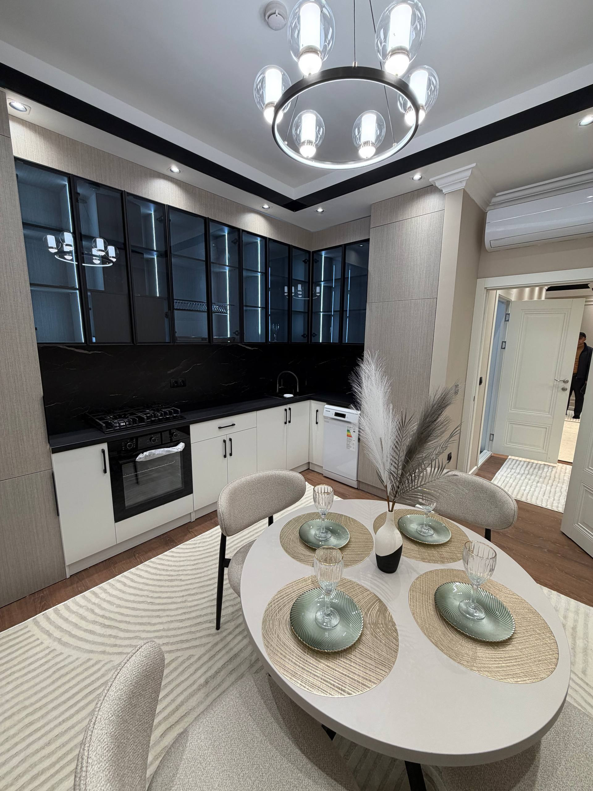 3-КОМНАТНАЯ КВАРТИРА В НОВОСТРОЙКЕ ЖК NUR