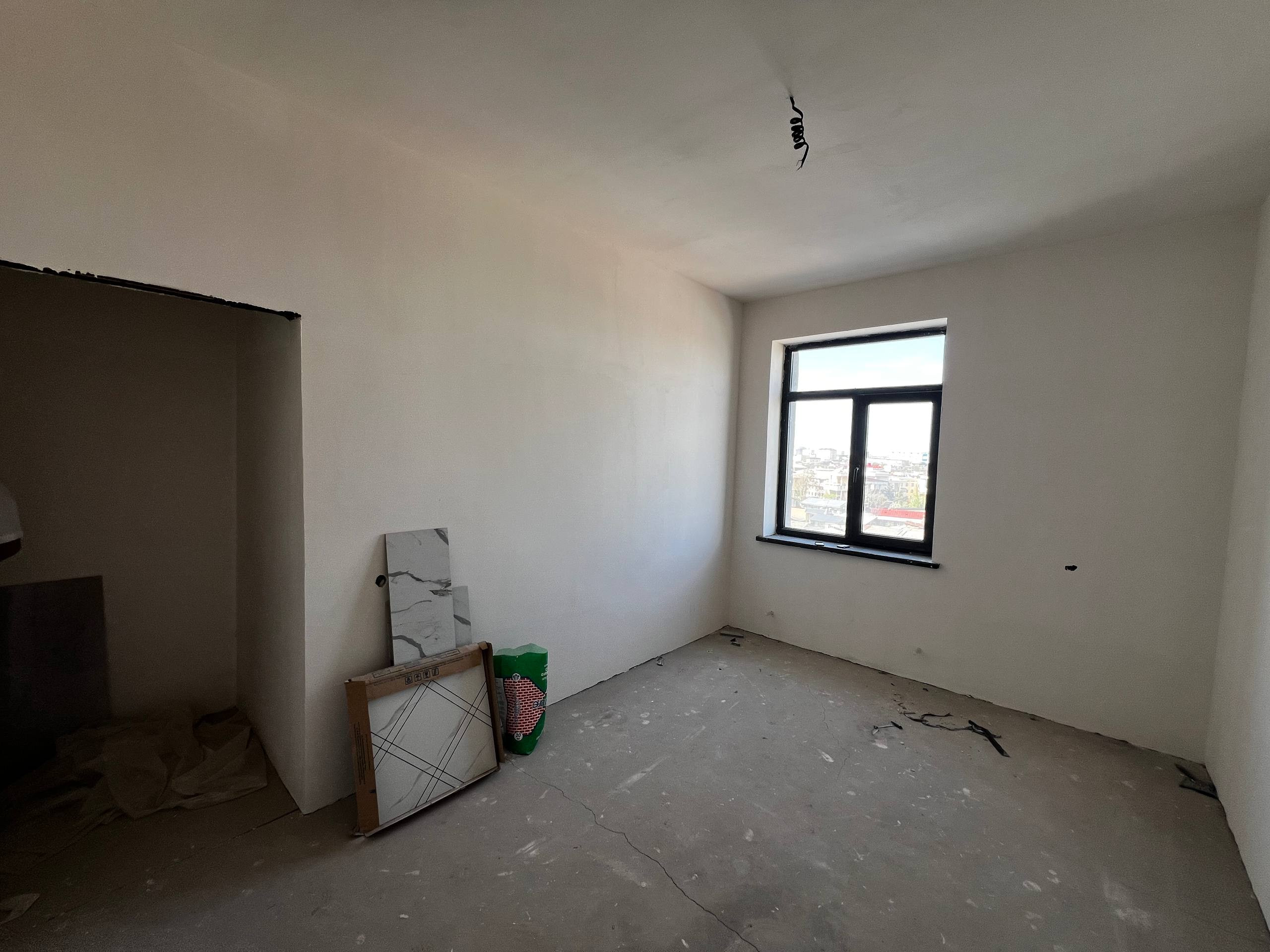 Obinazir turar-joy majmuasidagi yangi qurilishdagi 3 xonali kvartira