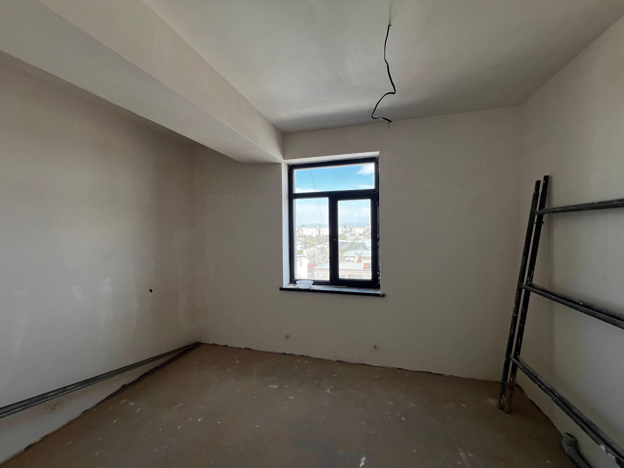 Obinazir turar-joy majmuasidagi yangi qurilishdagi 3 xonali kvartira