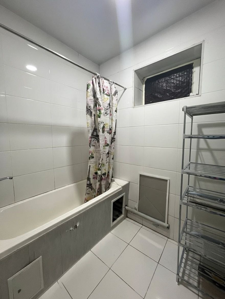 77 СЕРИЯ 2Х КОМНАТНАЯ НА 1 ЭТАЖЕ 11 КВАРТАЛ