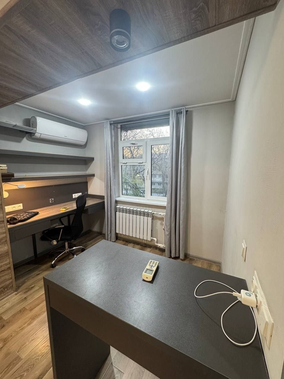 5TH QUARTER 2-ROOM APARTMENT WITH EURO RENOVATION