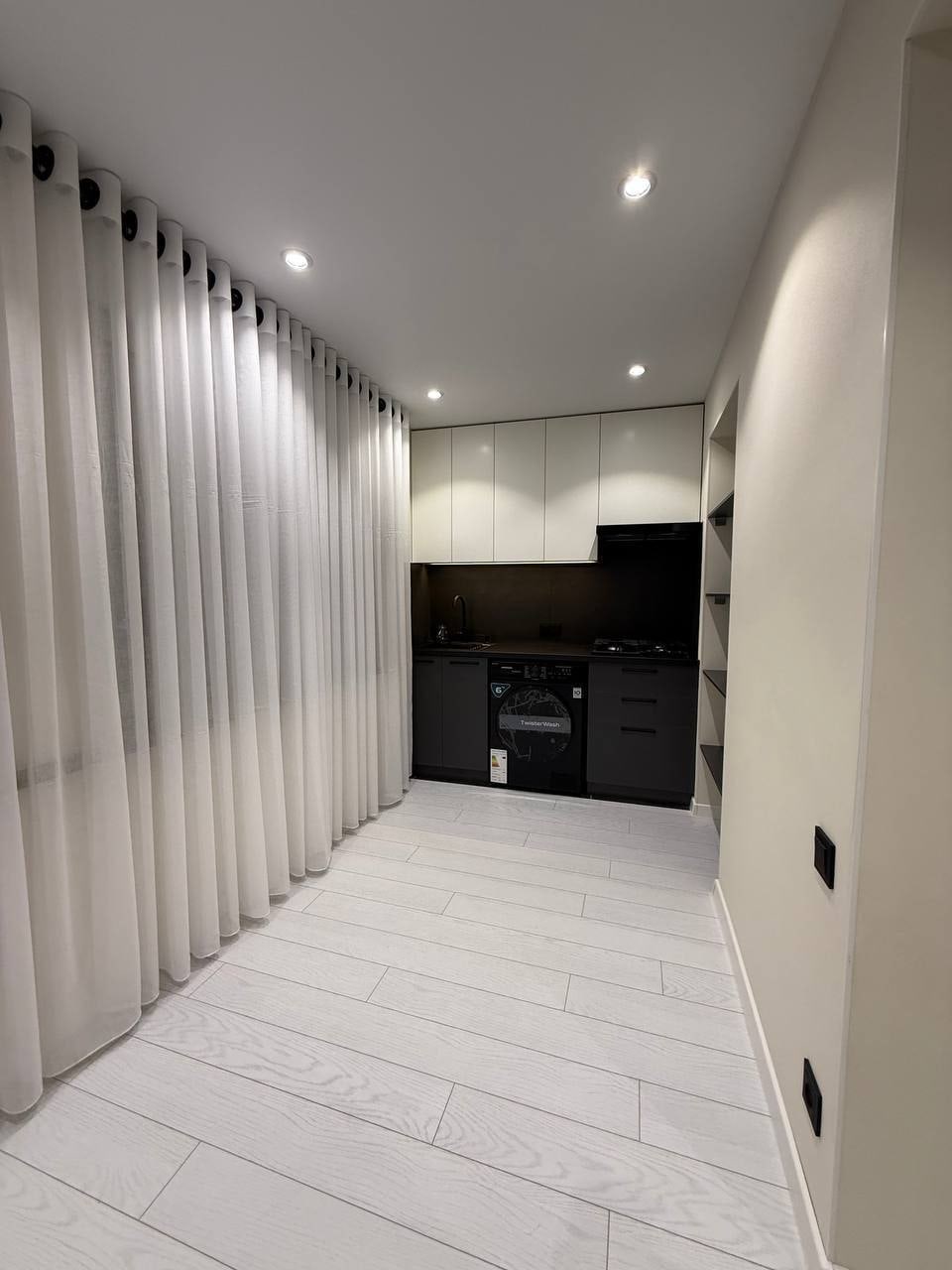 3-комнатная квартира, переделанная в 4-комнатную, на Ялангаче — купить квартиру в Мирзо-Улугбекском районе Ташкента