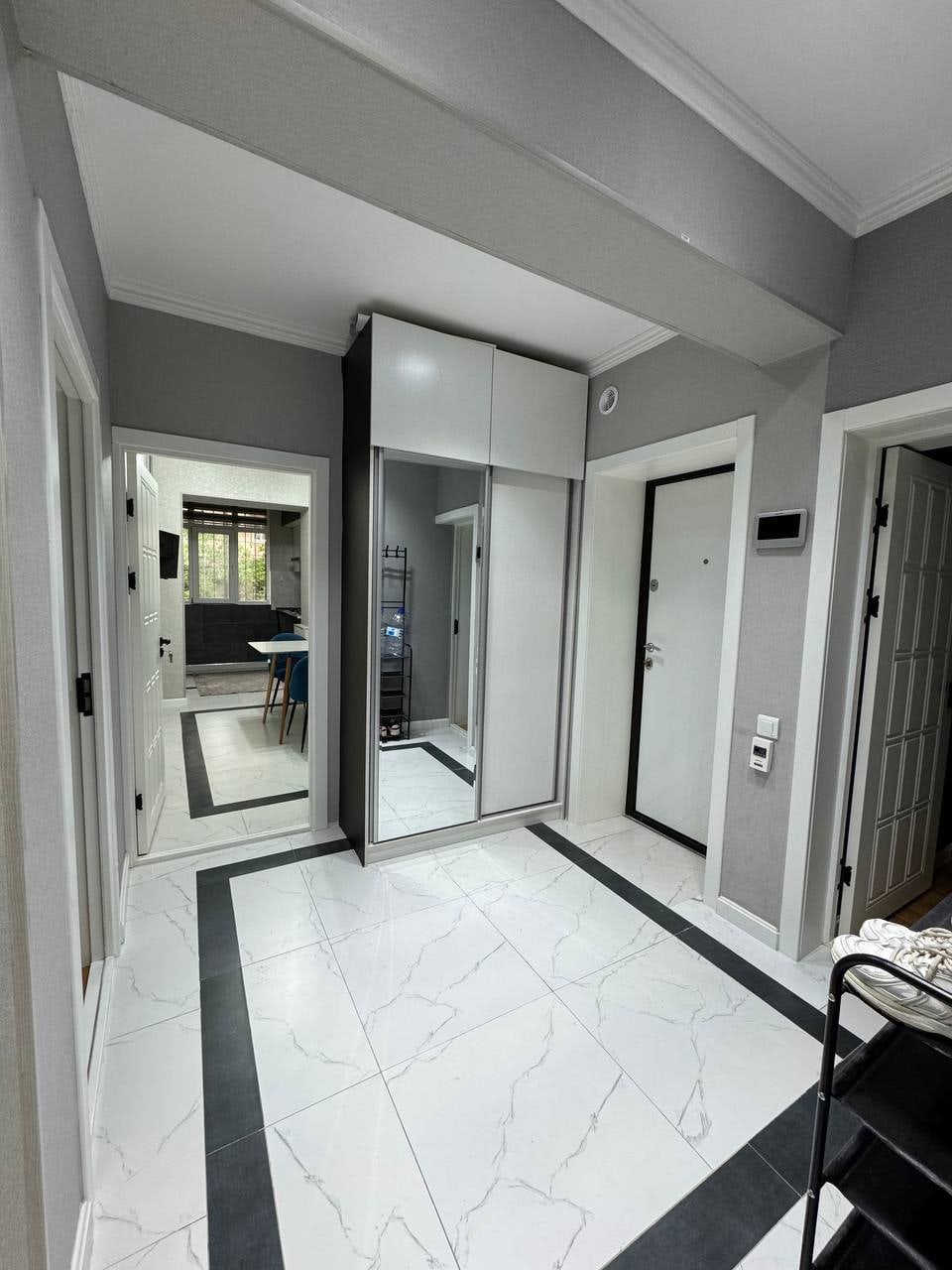 Apartment for sale on the secondary market in Elbek, Perevushka