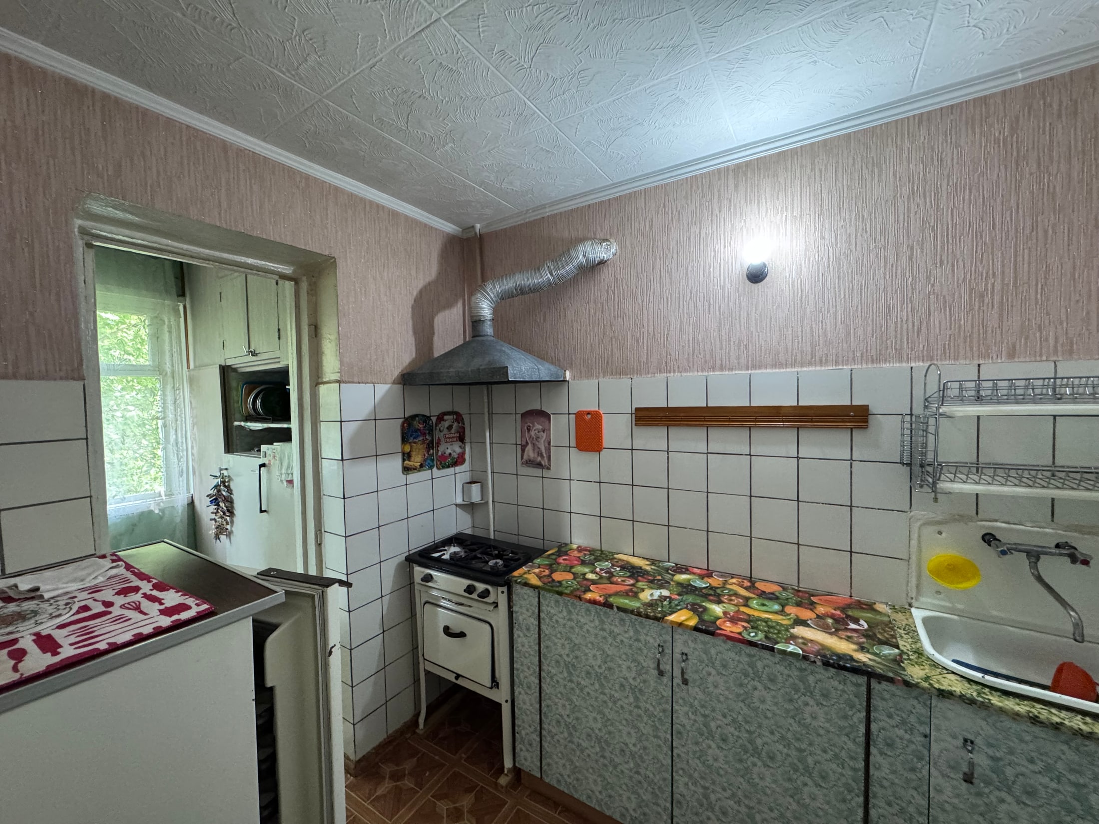 Yalangach 3/3/4 toza kvartira 65 kv.m. balkon 2x6 mo‘ljal Lakomativ parki