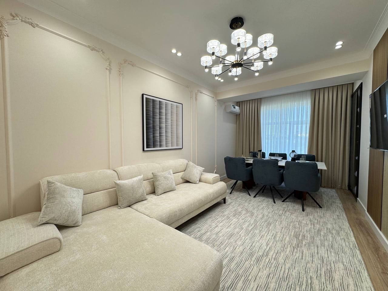 Poytaxt Residence turar-joy majmuasidagi 5 xonali kvartira (dupleks)