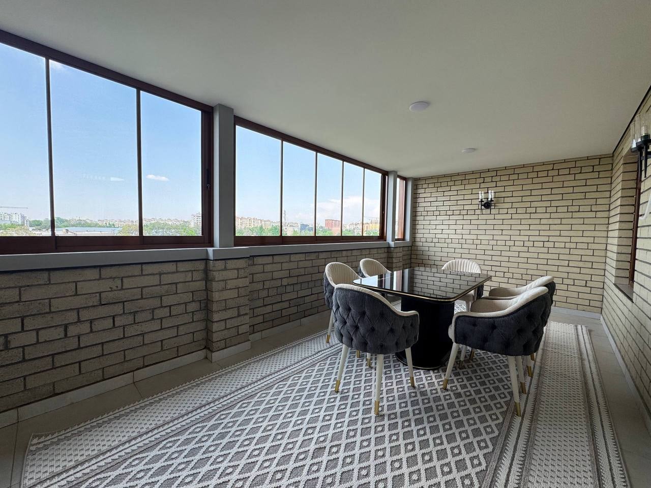 Poytaxt Residence turar-joy majmuasidagi 5 xonali kvartira (dupleks)