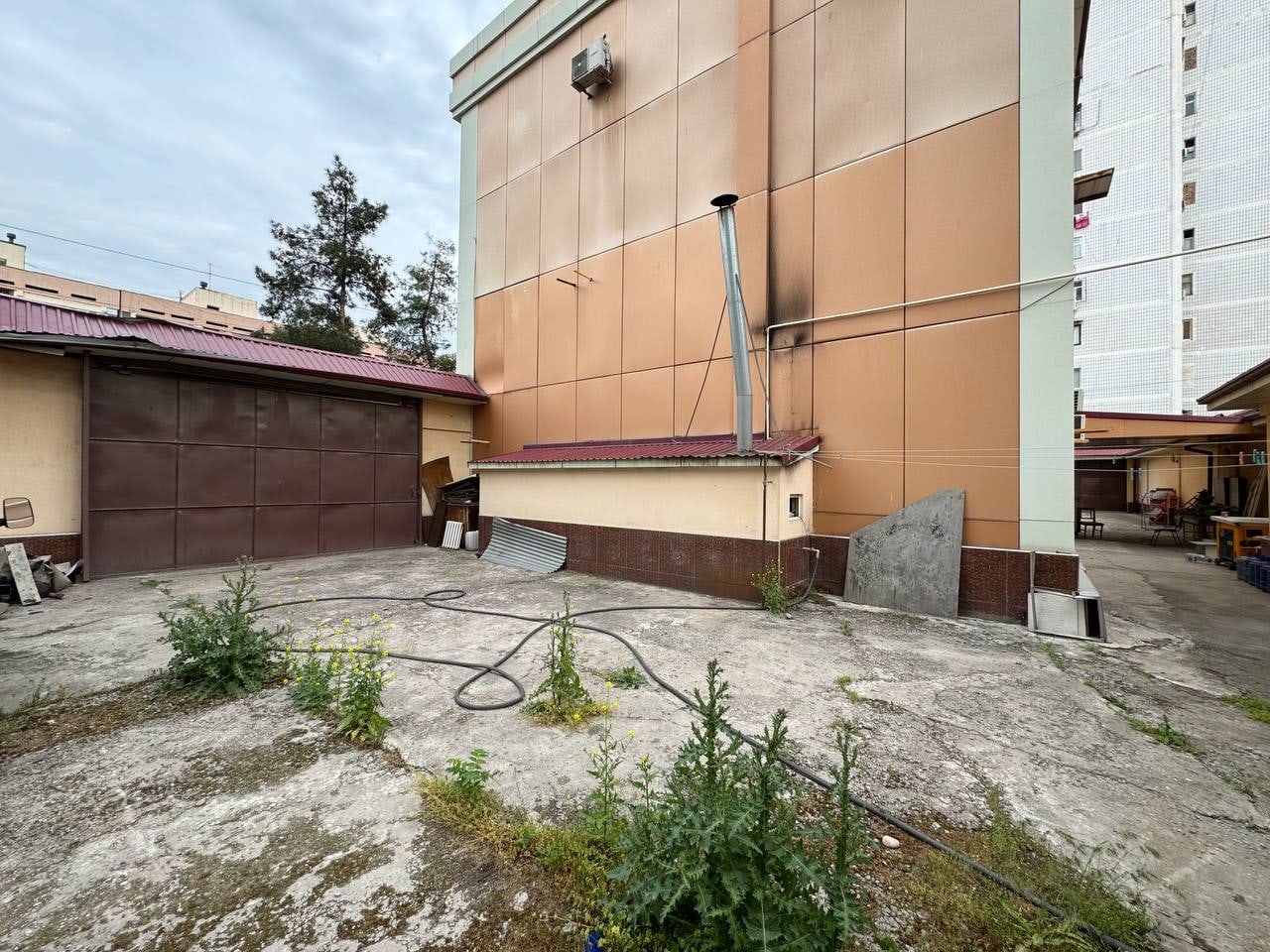 Продажа коммерческого помещения в Шайхантахурском районе, 1 178 м² — Караташ, фотография 2