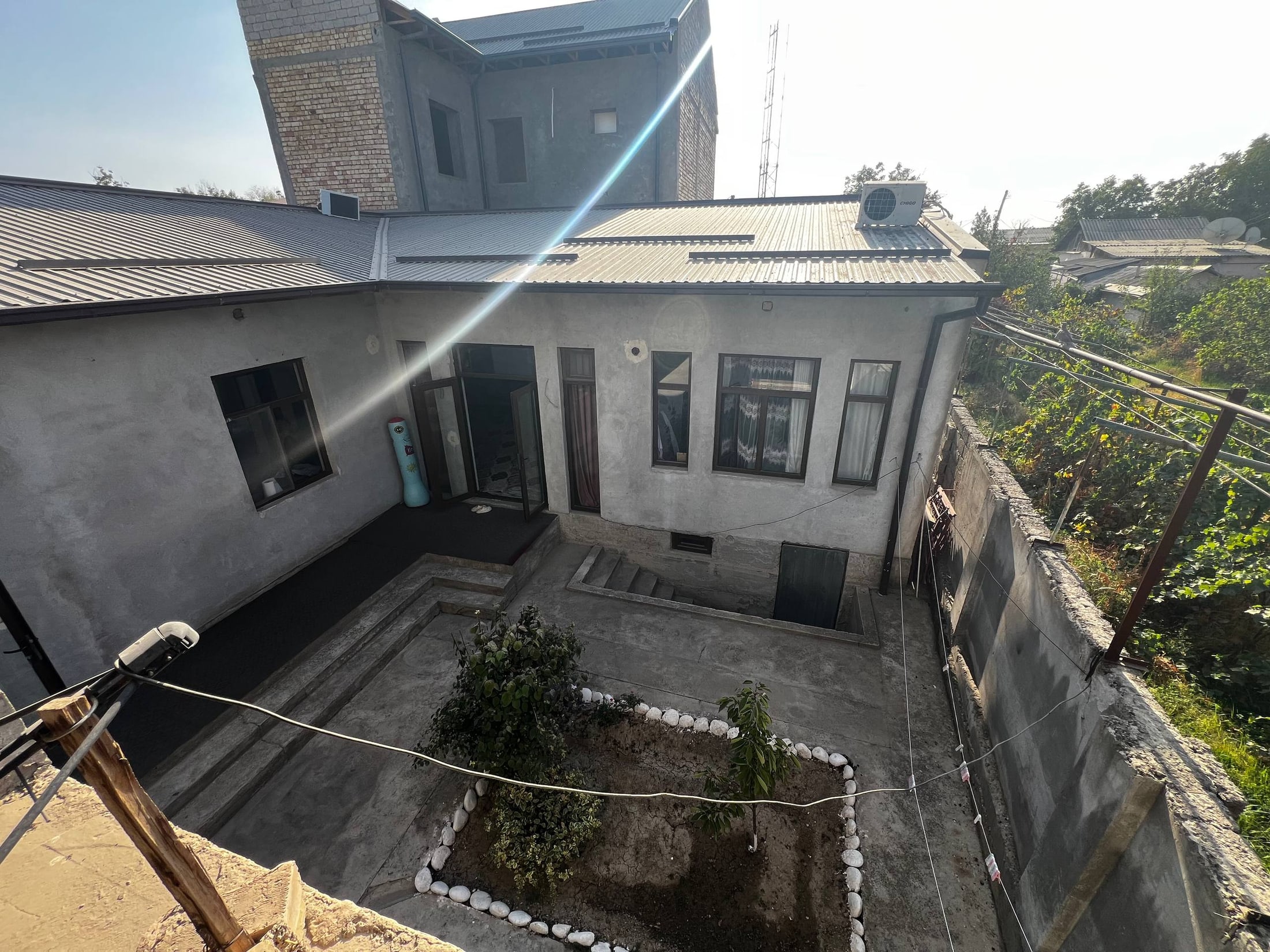 6-room house