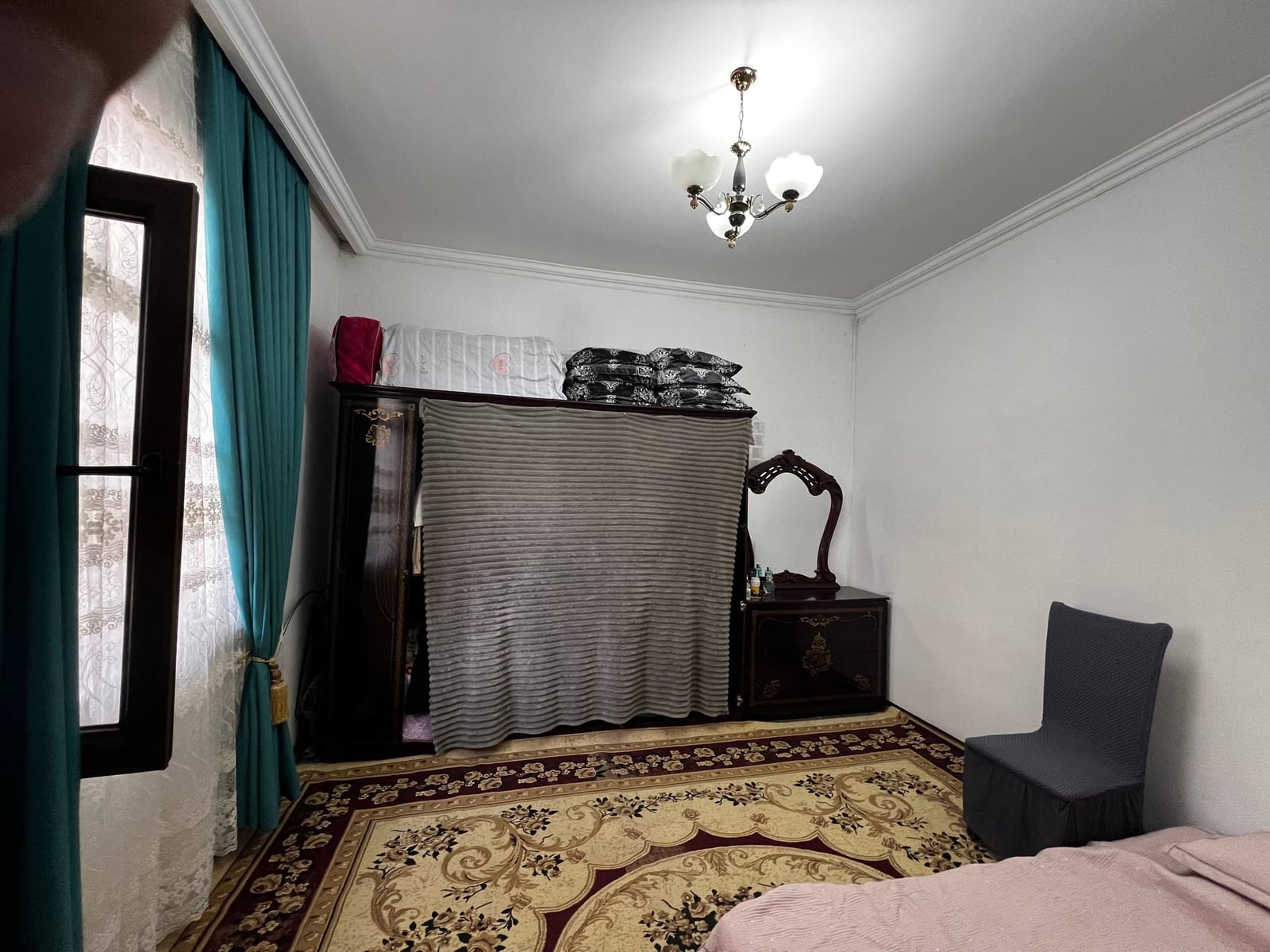 House — Mirzo Ulugbek district