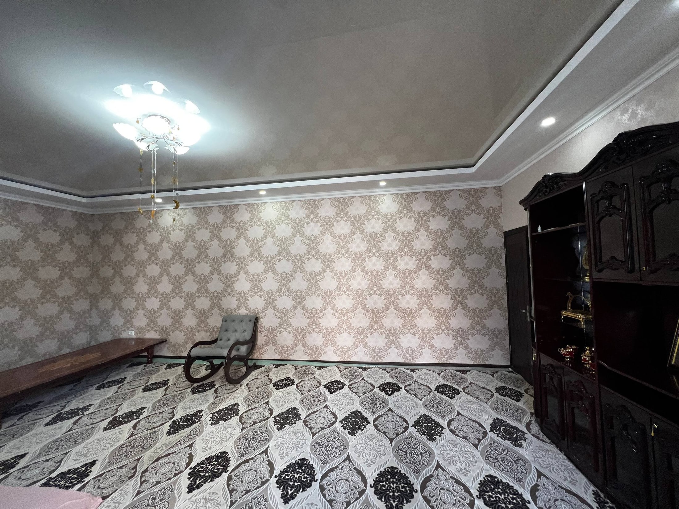 6-room house