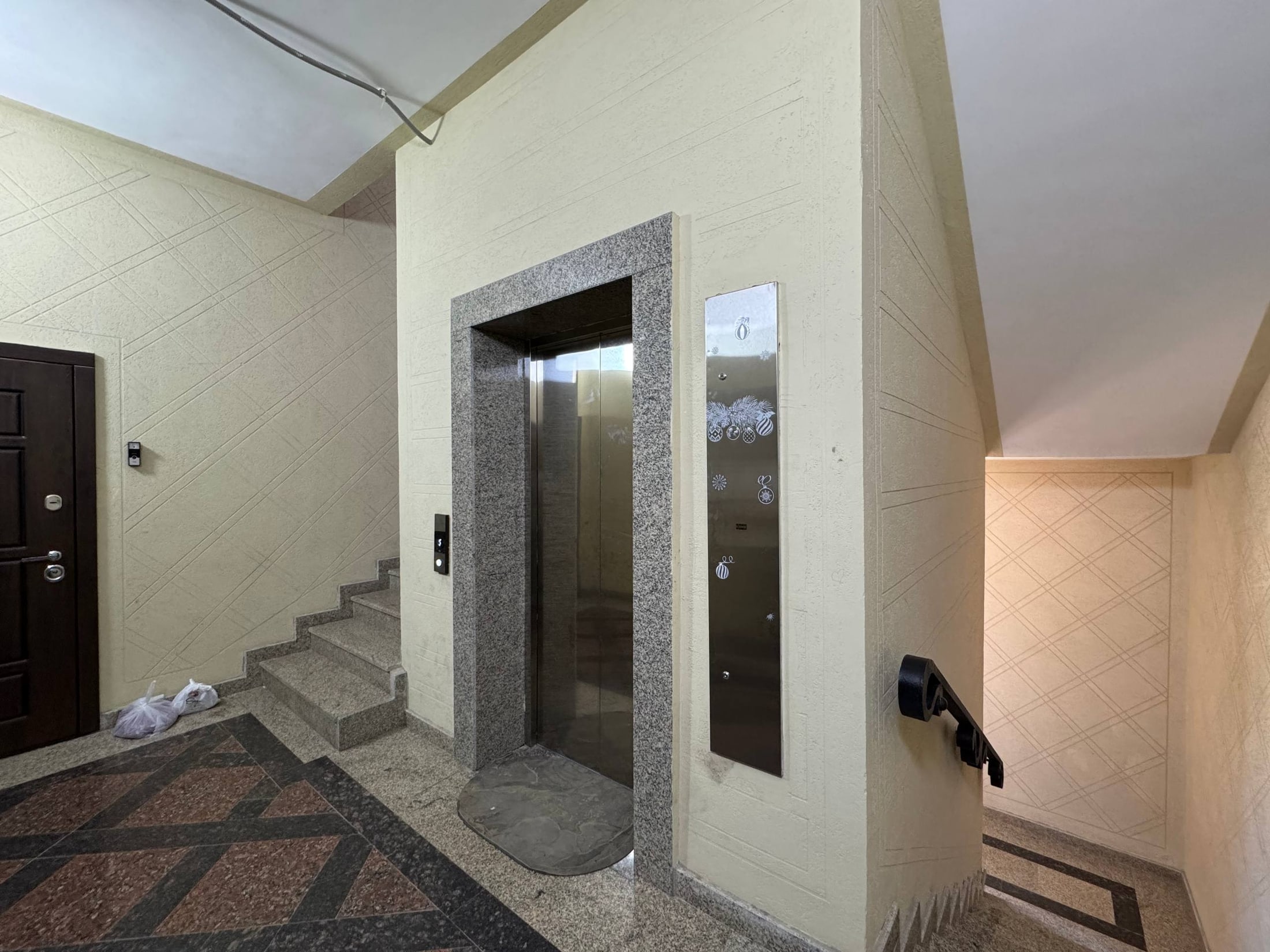 Продается Квартира 80 м2, Алайский рынок, ЖК Poytaxt Gavhari