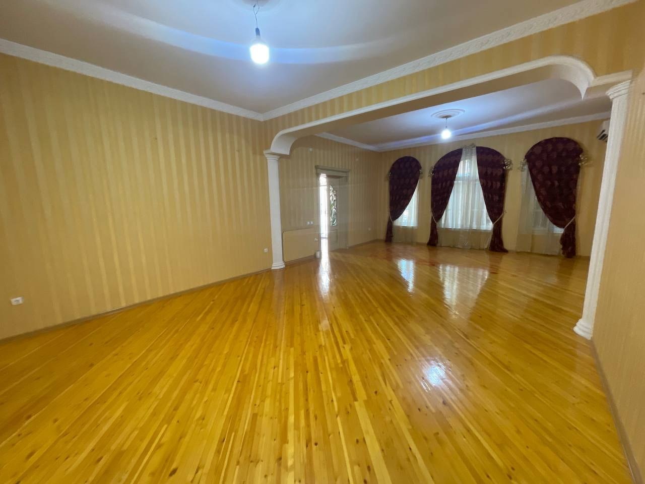 6-room house