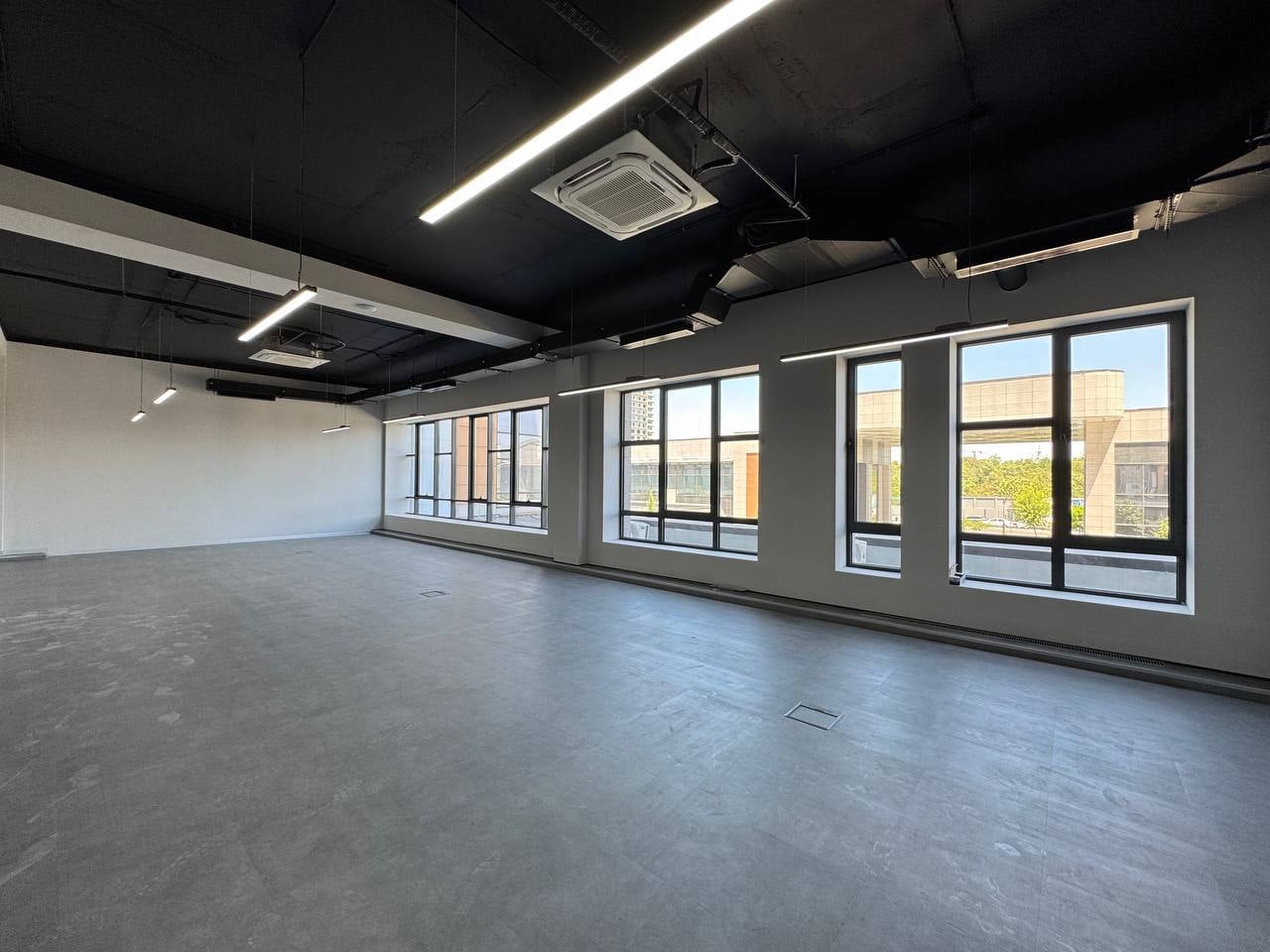 Продажа коммерческого помещения в Яшнабадском районе, 1 057 м² — IT Park Tashkent, БЦ Business Park, фотография 4