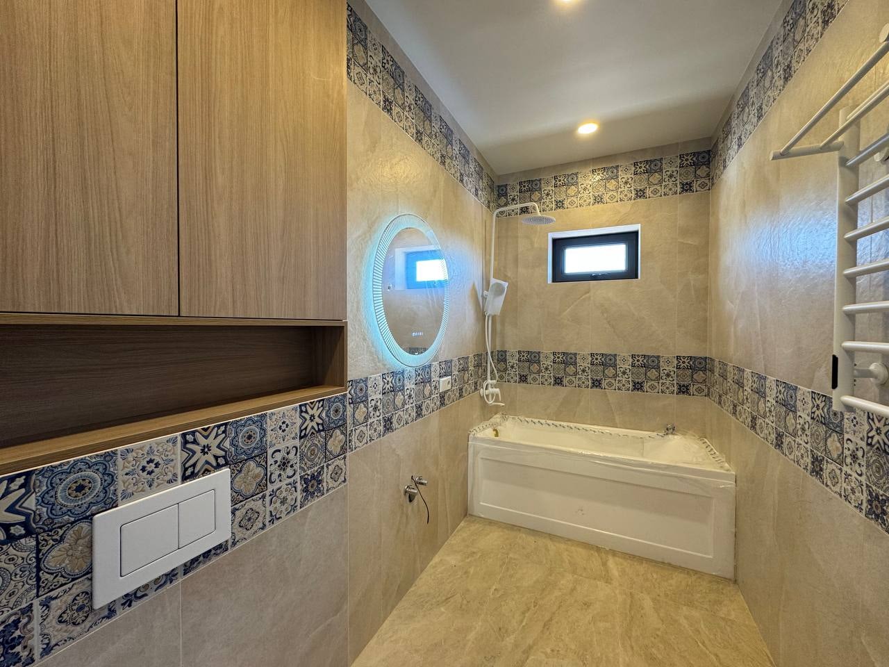 6-room cottage