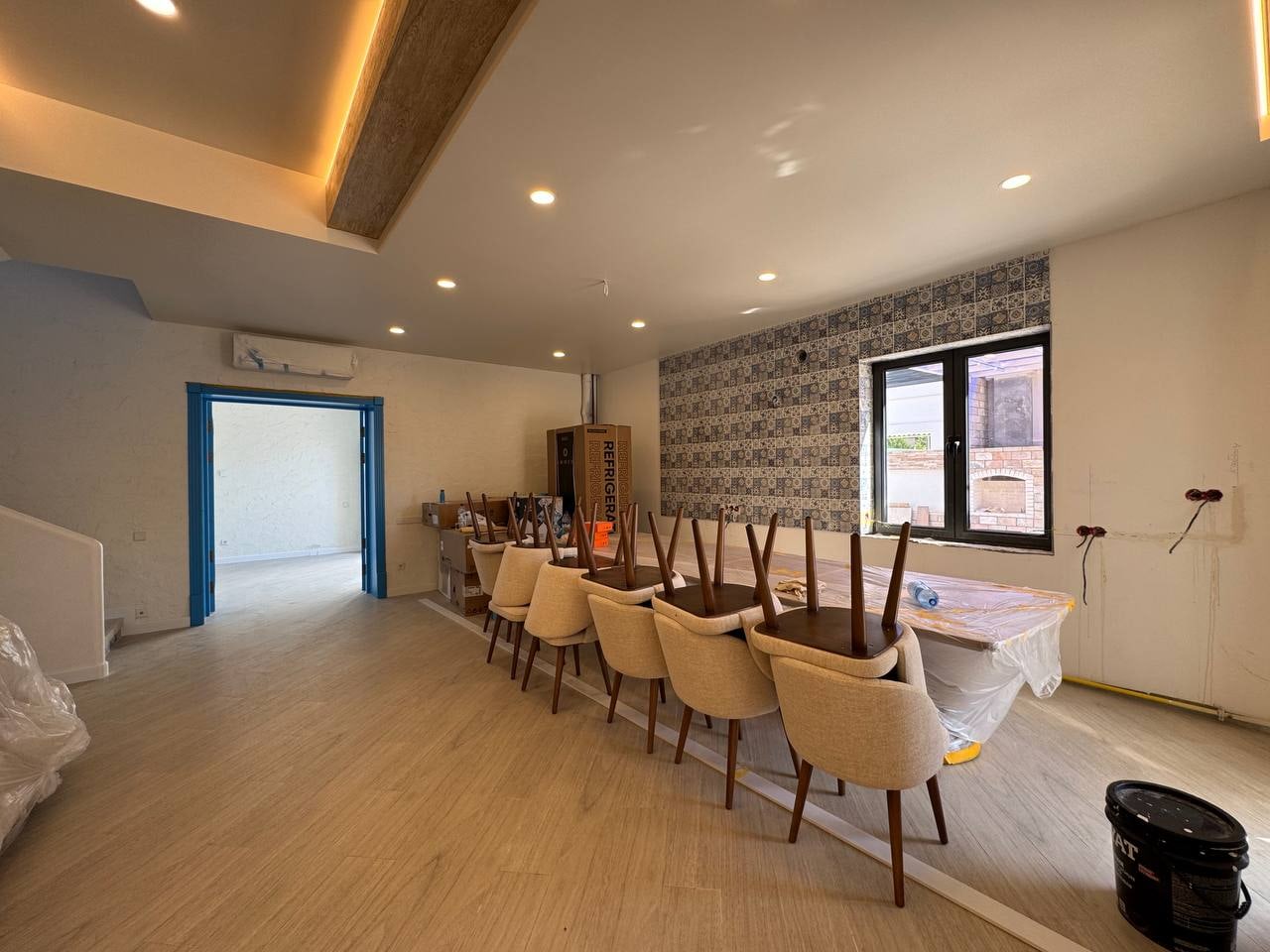 6-room cottage