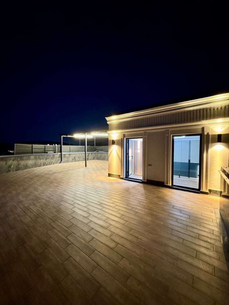 5-room house