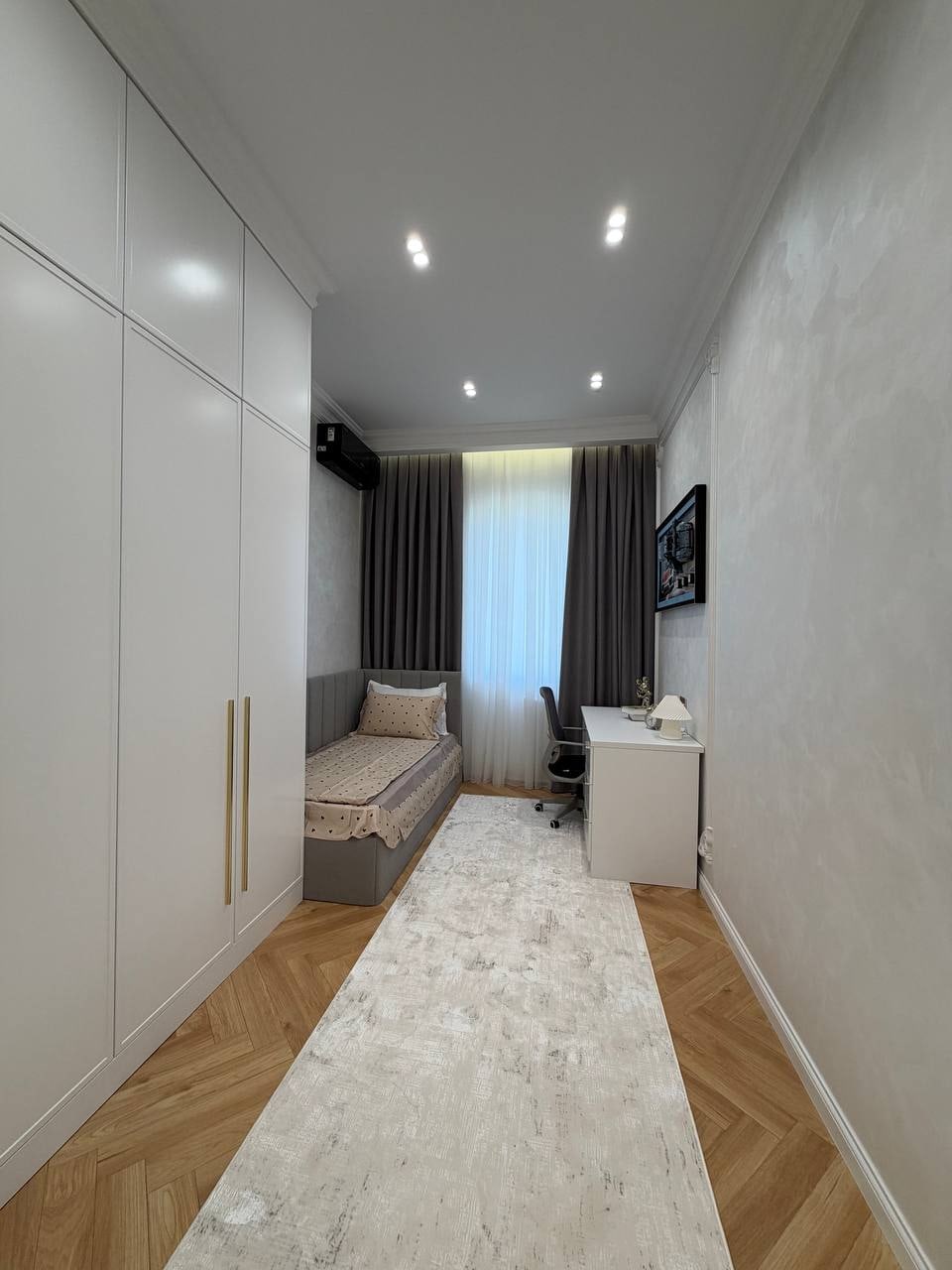 4-room apartment